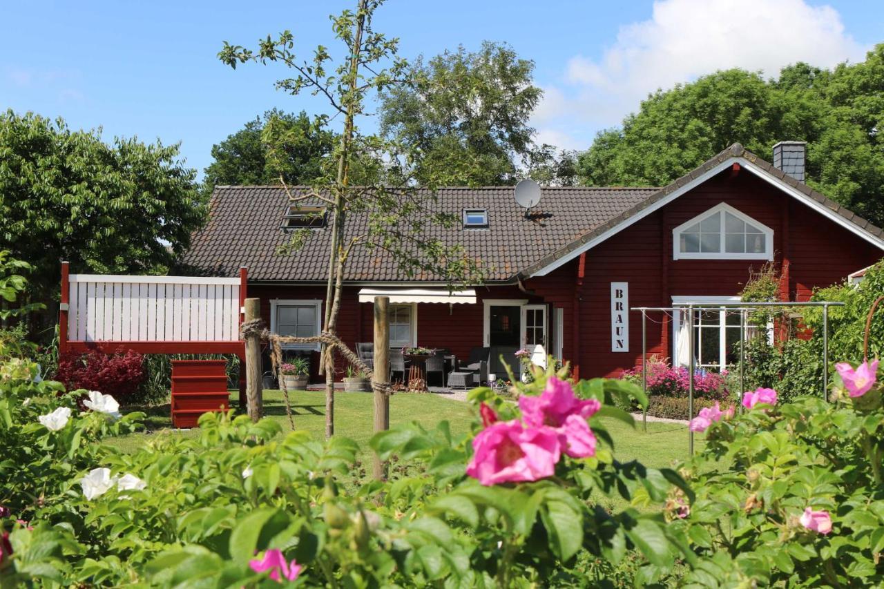 Holthus Apartment Kollmar Екстериор снимка
